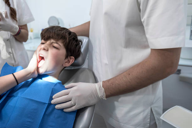 Best Emergency Tooth Extraction  in Fountainhead Orchard Hills, MD